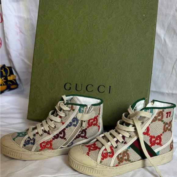 Gucci | Shoes | Gucci Cream And Red Sneakers With Signature 